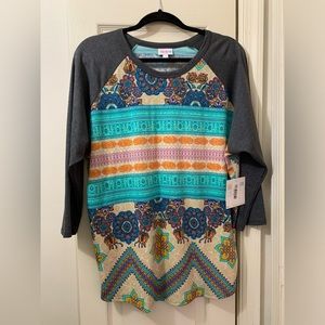 LuLaRoe Randy shirt 2XL  NWT Multi-color body w/gray sleeves sought after print